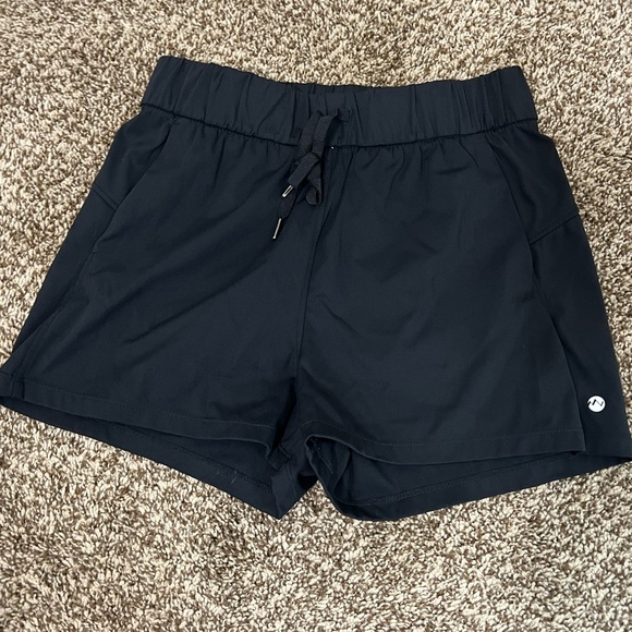 Womens shorts - Picture 1 of 2